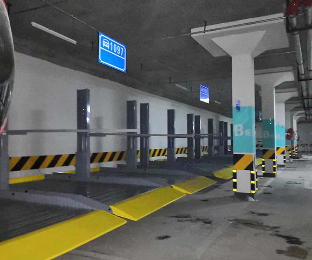 三層升降平移機械停車設備二手
